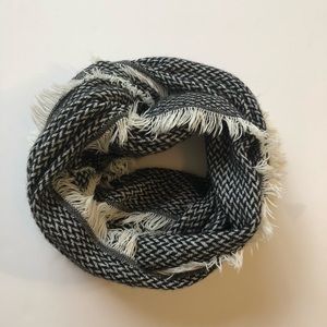 Black and Cream Infinity Scarf